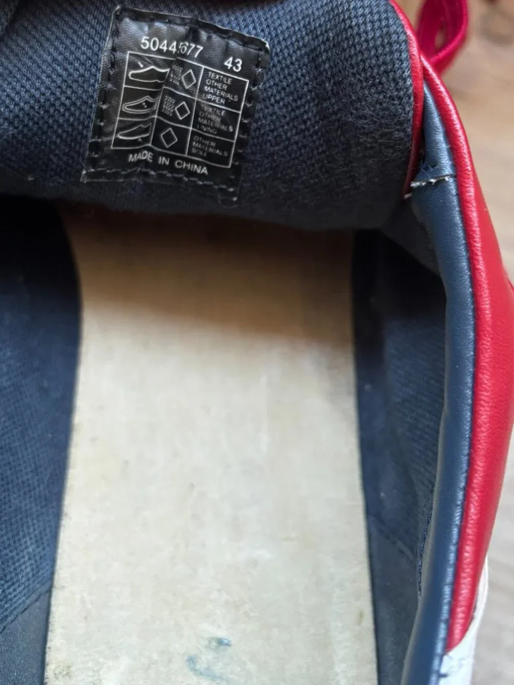 Hugo Boss Saturn Lowp Sneakers Men's EU 43 US 10 Red Shoes